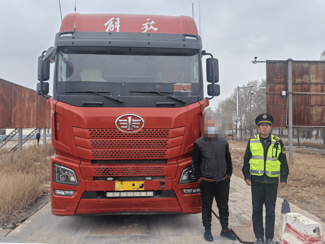 青城交警精准打击,5台“百吨王”被查获