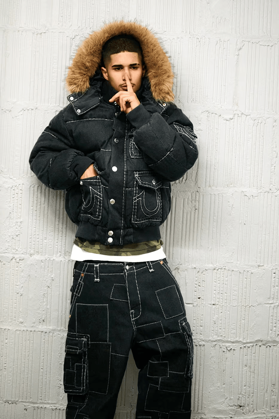 BALENCIAGA 首个橄榄球系列 | Audi Sport F1概念赛车发布 | Heron Preston 回归重掌品牌