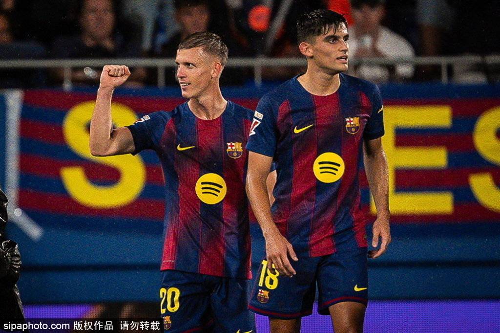 西甲首场美国赛事(shì)遭遇大学橄榄球(qiú)冲突，巴萨与黄潜能否完美應(yīng)对？