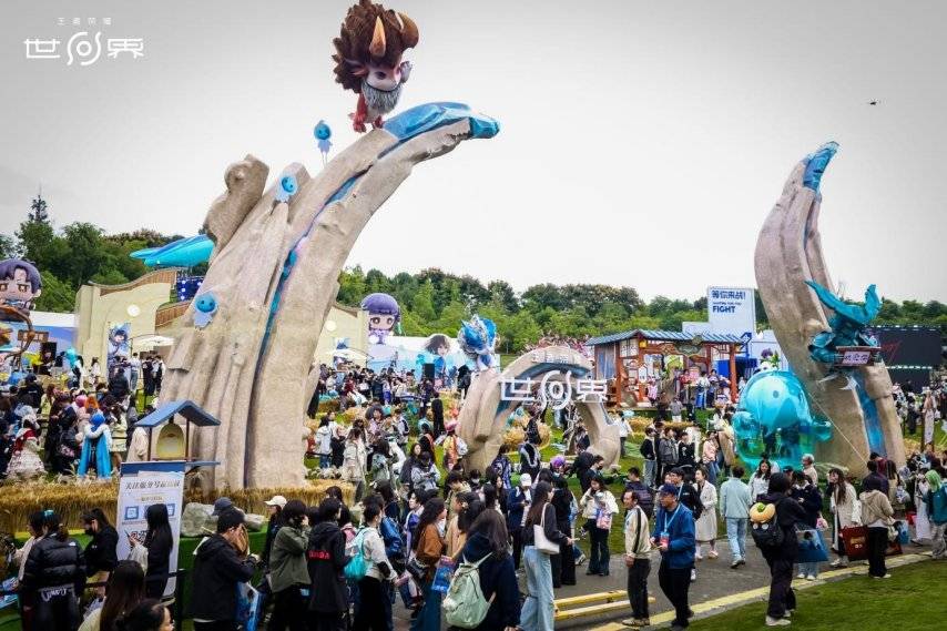 王者荣耀十周年重磅官宣,《王者荣耀世界》2026年春天与玩家见面