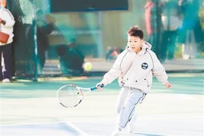 惠济区中小學(xué)生网球比赛开拍