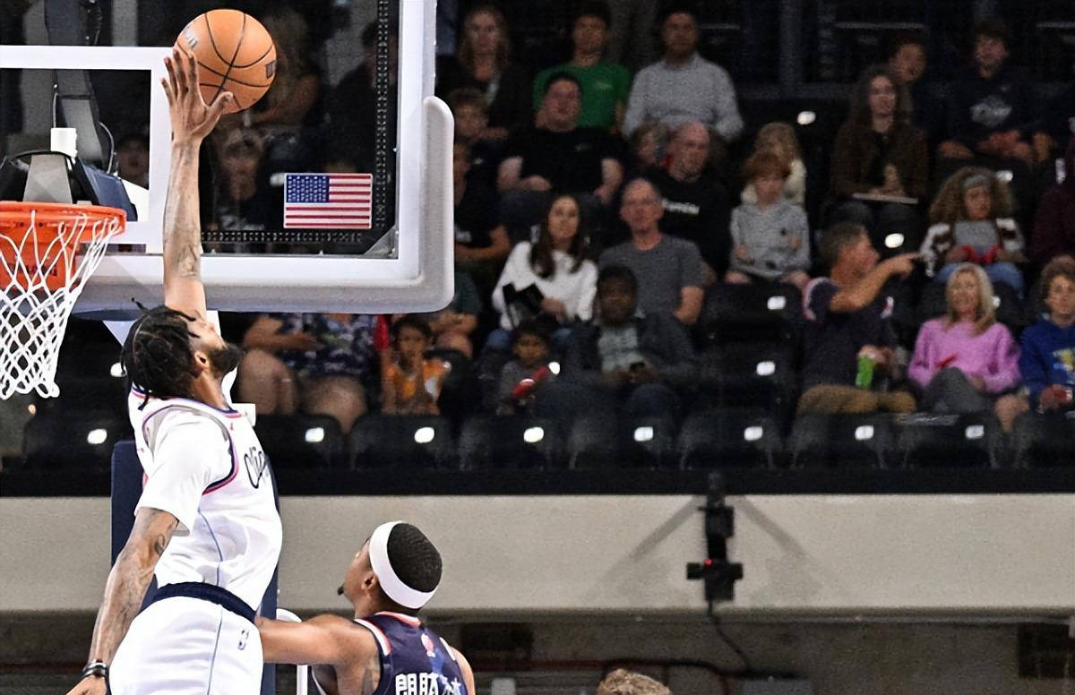 快船(chuán)锋线大將(jiāng)小德里克-琼斯(sī)：進(jìn)攻端潜力待挖掘