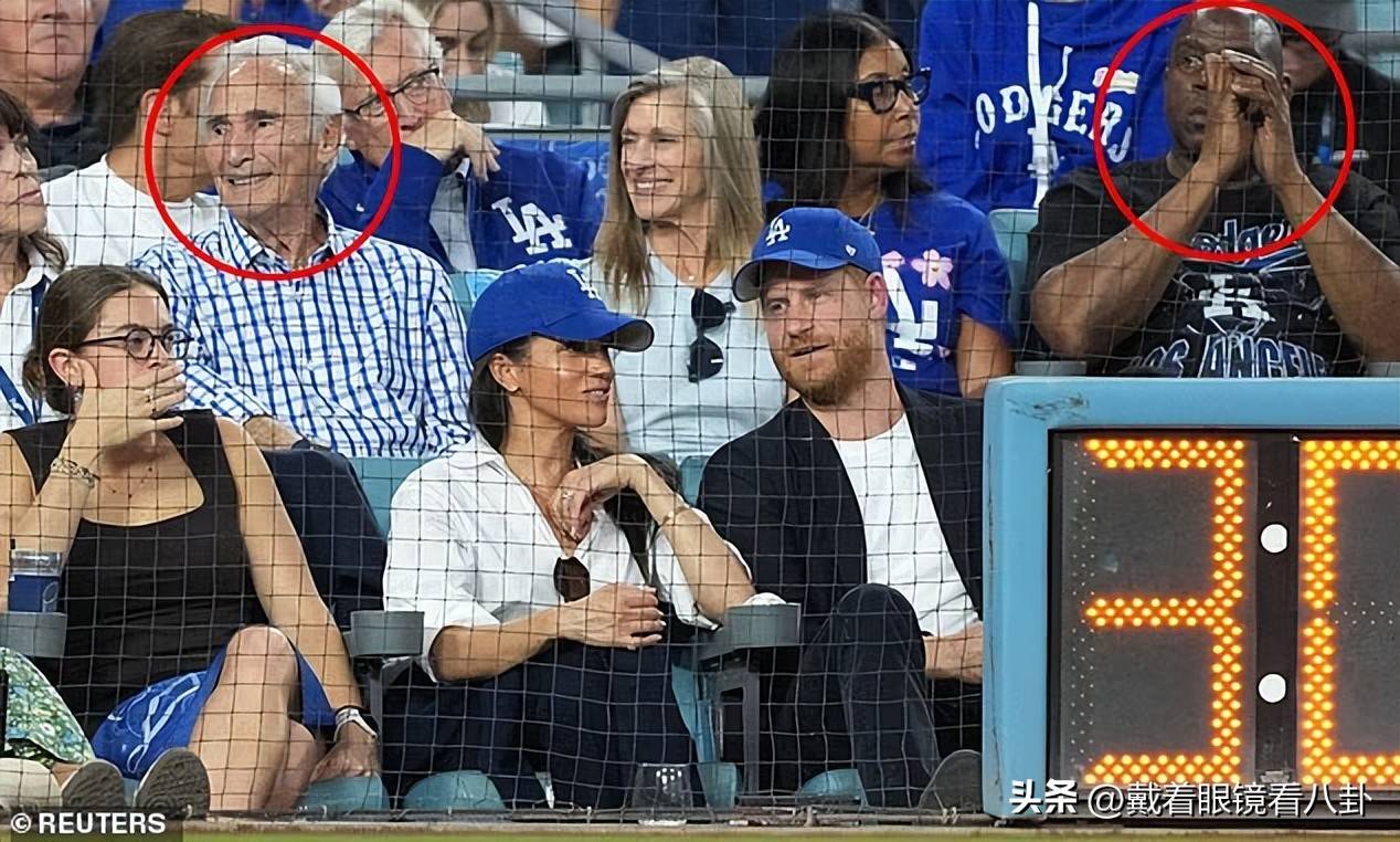 哈里梅根夫妇看棒球比赛,因受到皇室待遇坐前排,引发网友不满