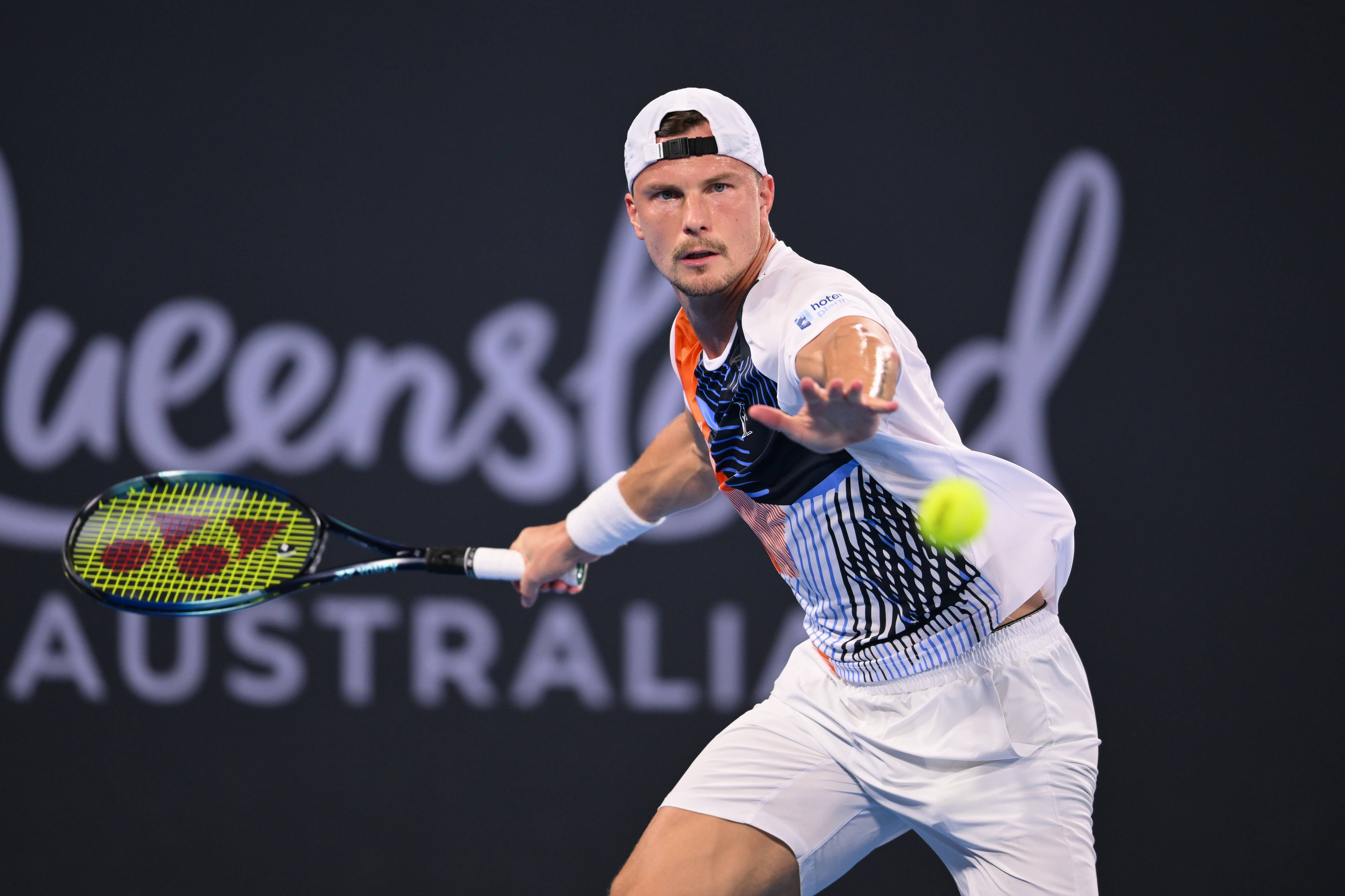 (外代二线)网球——布里斯班国际赛:梅德韦杰夫晋级