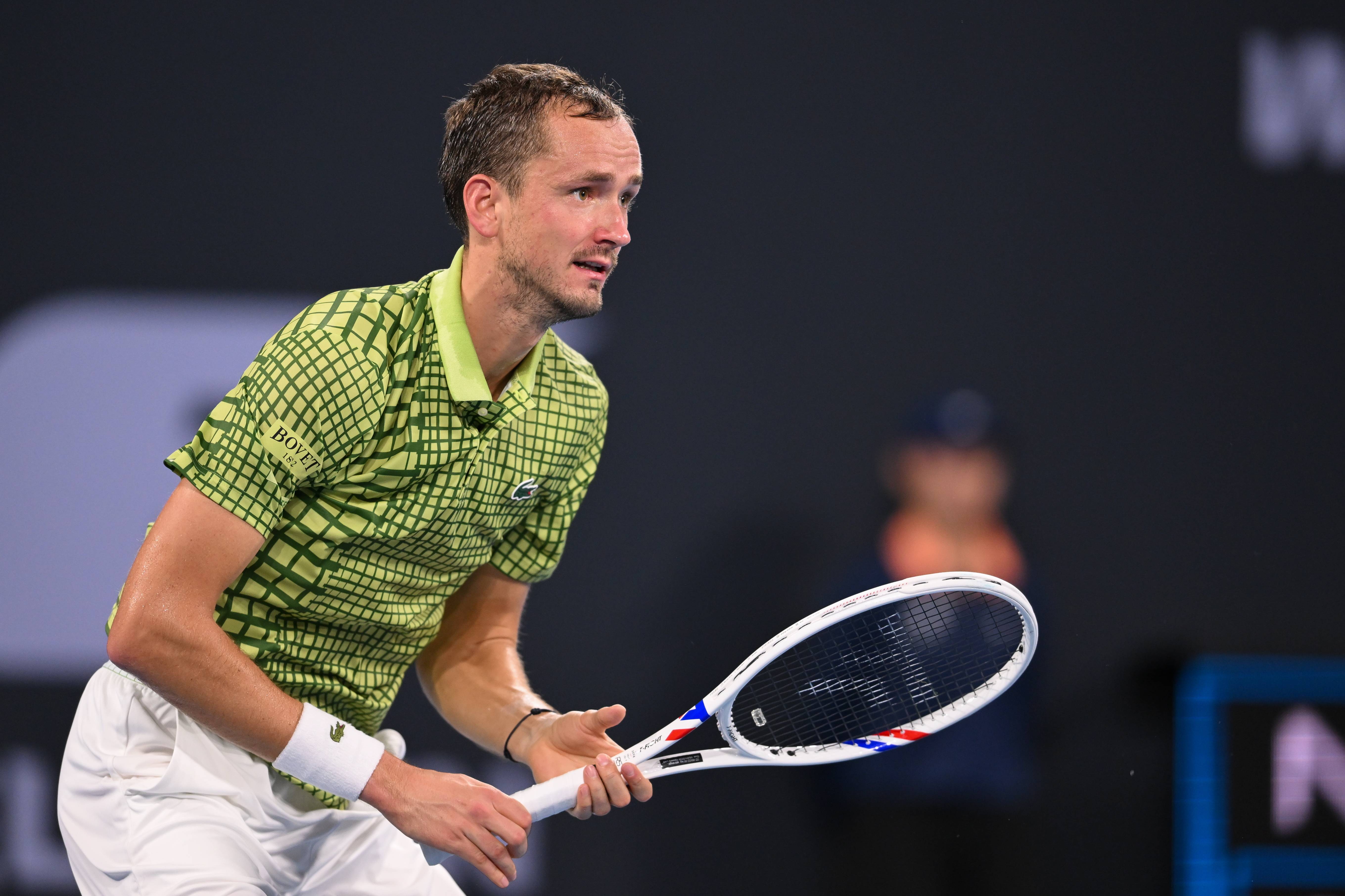 (外代二线)网球——布里斯班国际赛:梅德韦杰夫晋级