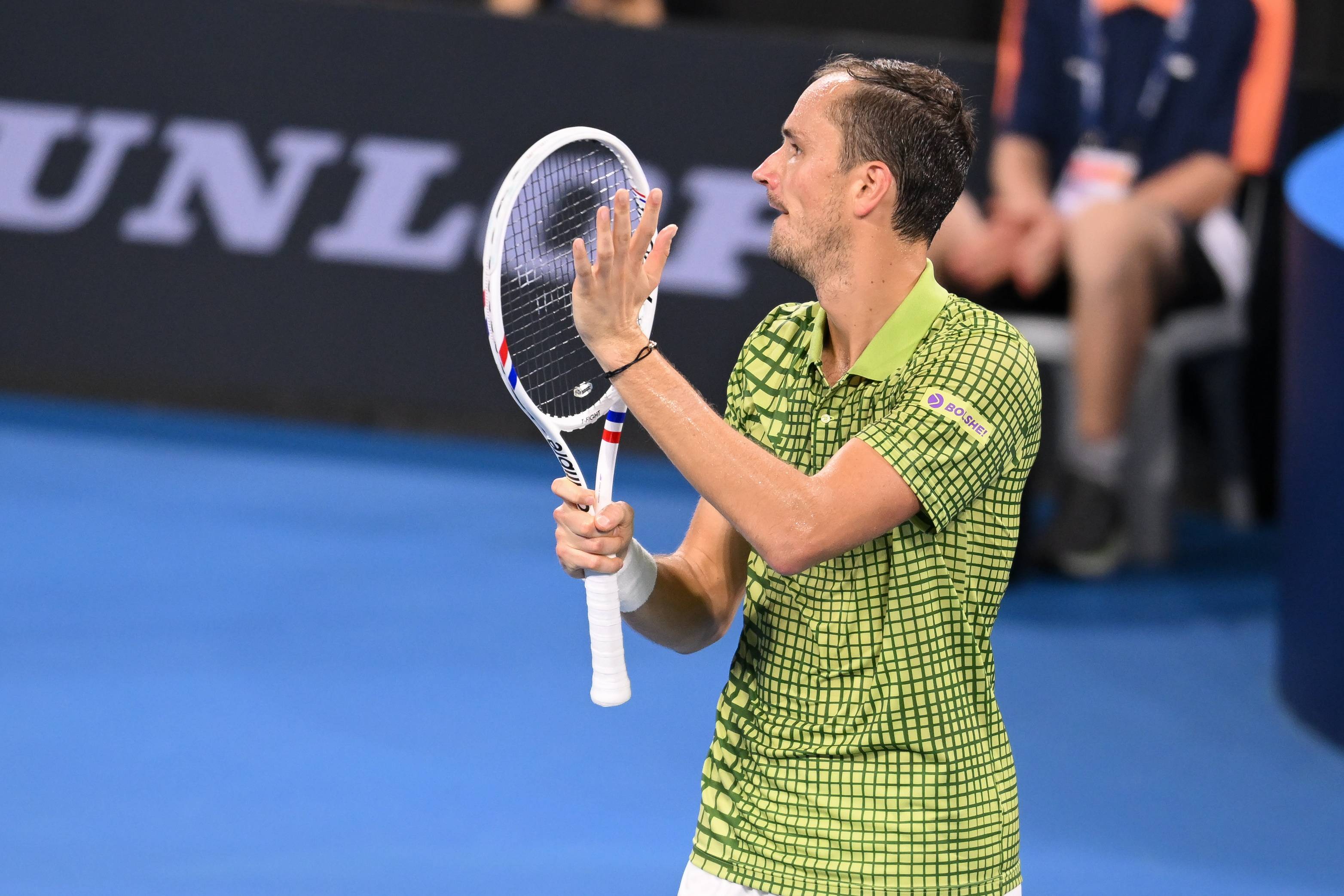 (外代二线)网球——布里斯班国际赛:梅德韦杰夫晋级