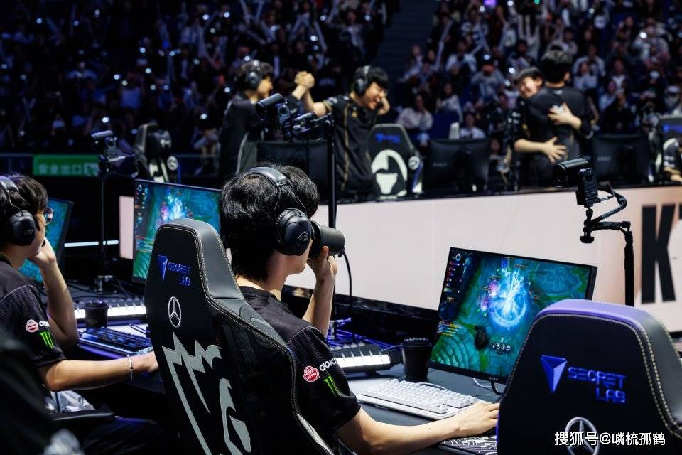 实至名归还是徒有虚名？TGA2025年度最佳电竞选手，颁给了chovy！