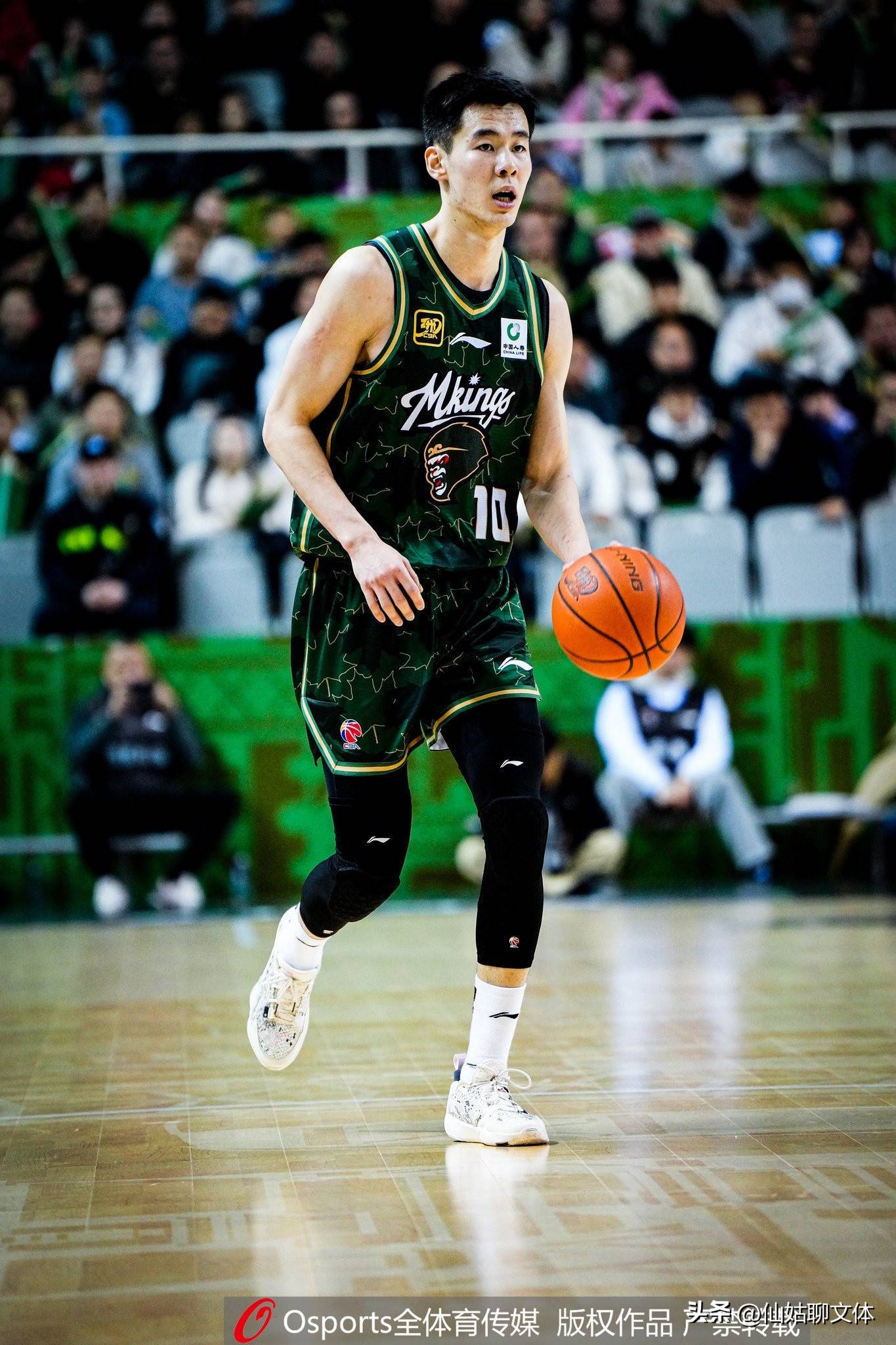 CBA首轮最佳(jiā)阵容出(chū)炉，2外援+3國(guó)内球(qiú)员，徐昕成为最佳(jiā)防守(shǒu)球(qiú)员