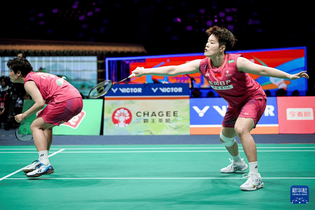羽毛球亚锦赛：刘圣书/谭宁晋级女双决赛